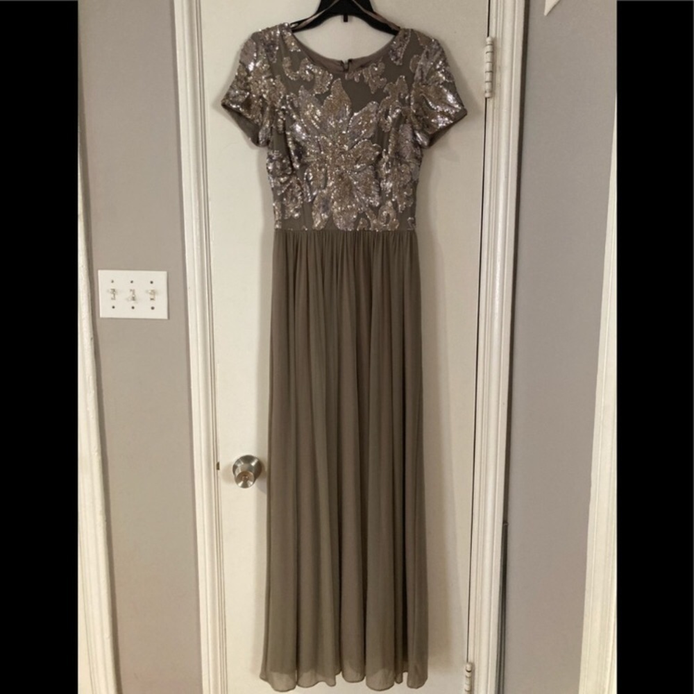 08 Betsy & Adam Sequin Mesh A-Line Gown - image 5